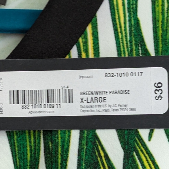 NWT Tropical Leaf Print Women's Sleeveless Top- XL - Picture 3 of 6